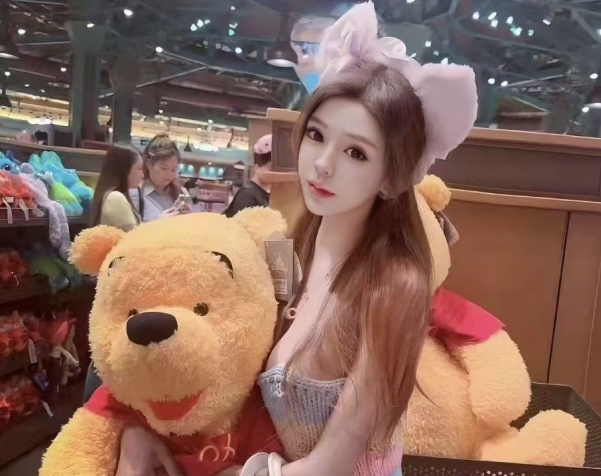 泰国曼谷外围女多少钱一次缩略图